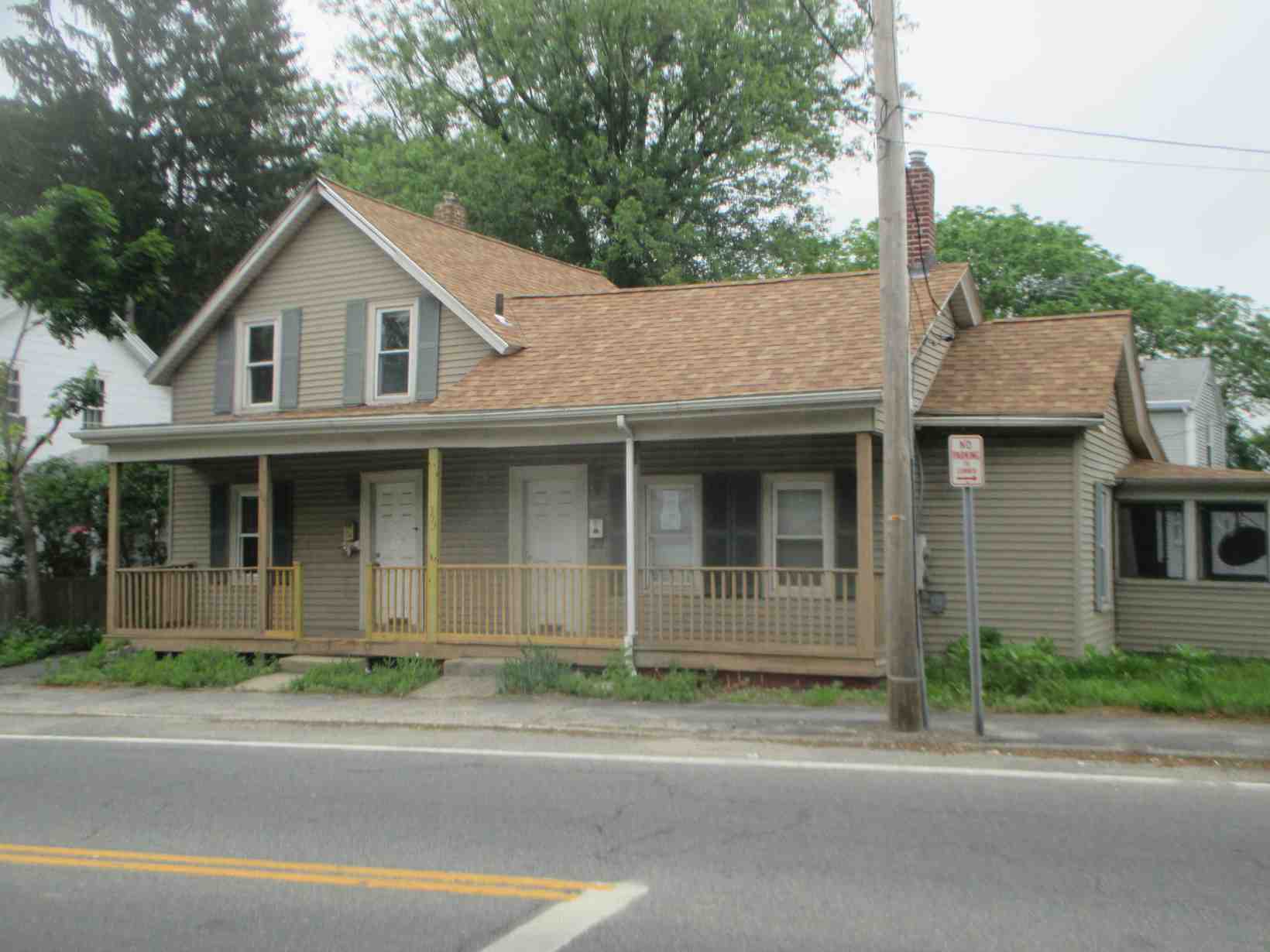 373-375 Front St02Lincoln, RI, 02865Providence County