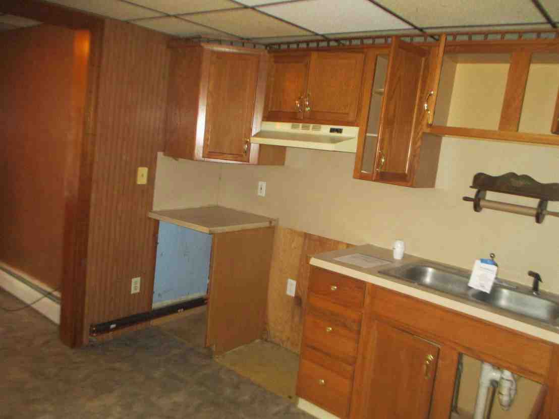 373-375 Front St02Lincoln, RI, 02865Providence County
