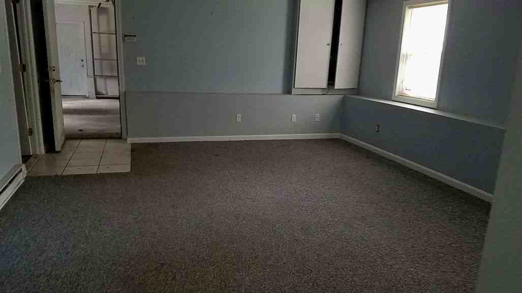 3 Cara DrLincoln, RI, 02865Providence County