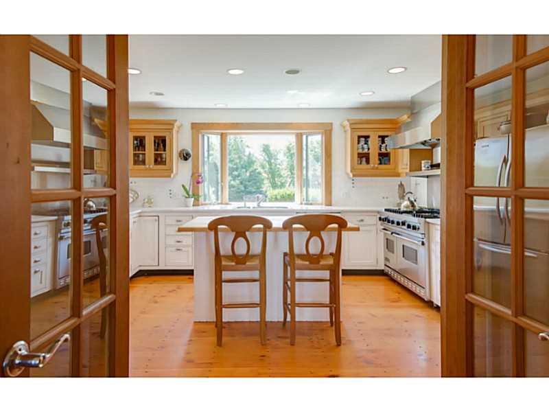 168 COTTONTAIL Drive, Portsmouth, RI 02871