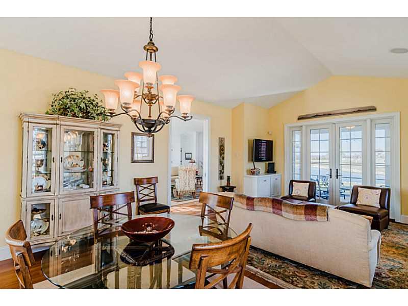 31 CARNEGIE HARBOR Drive, Portsmouth, RI 02871