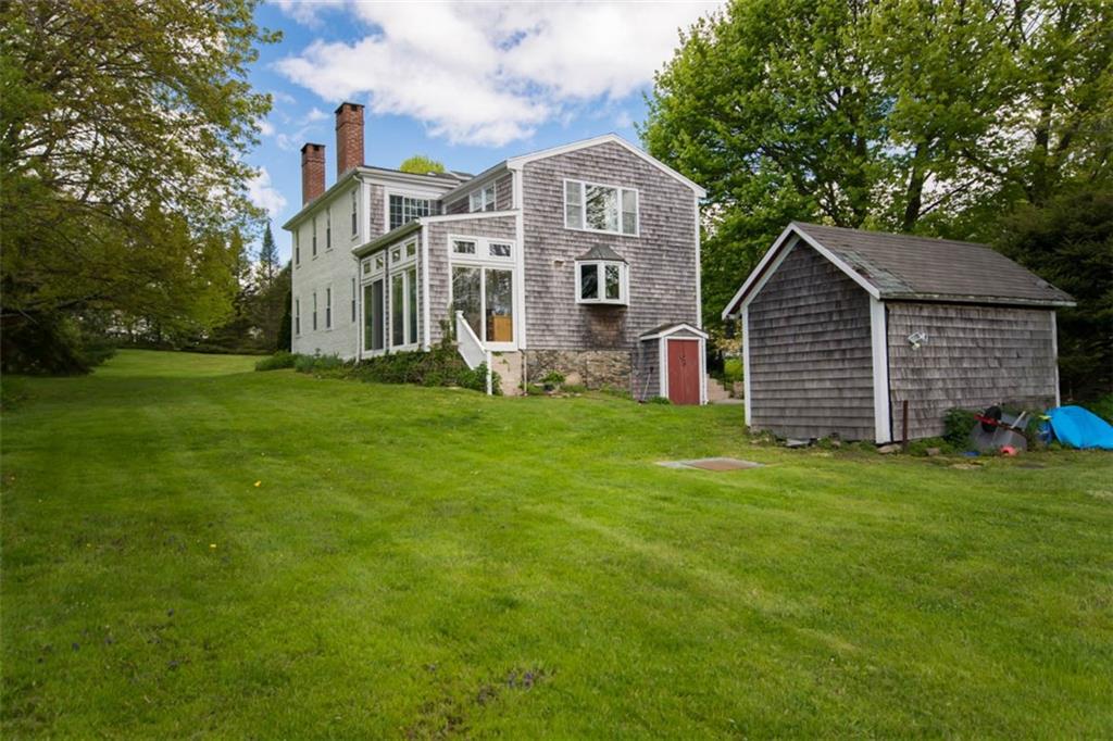 253 East Main Road, Portsmouth, RI 02871