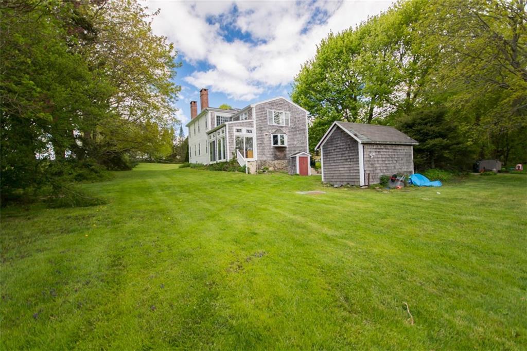 253 East Main Road, Portsmouth, RI 02871