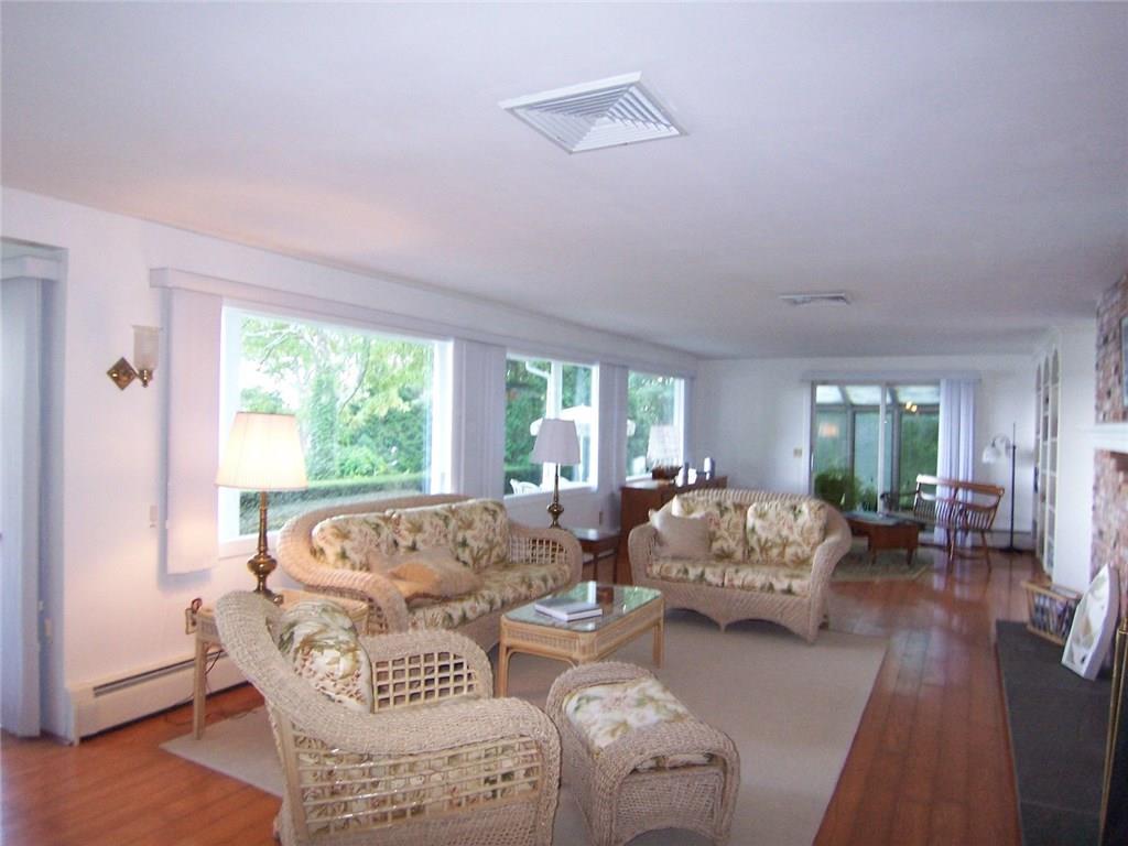 95 Lloyd Road, North Kingstown, RI 02874