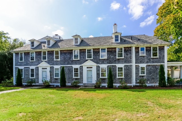 68 INDIAN POINT Road, Tiverton, RI 02878