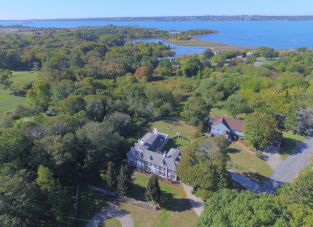68 INDIAN POINT Road, Tiverton, RI 02878