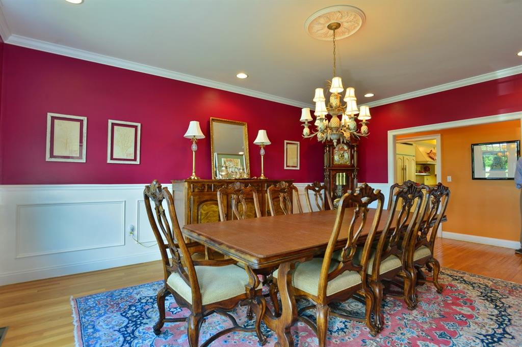 85 Sunset View Drive, Tiverton, RI 02878