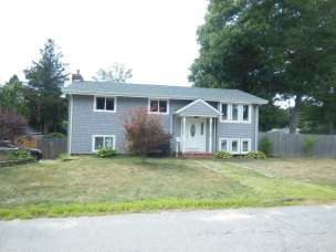 53 Primrose LaneTiverton, RI, 02878Newport County