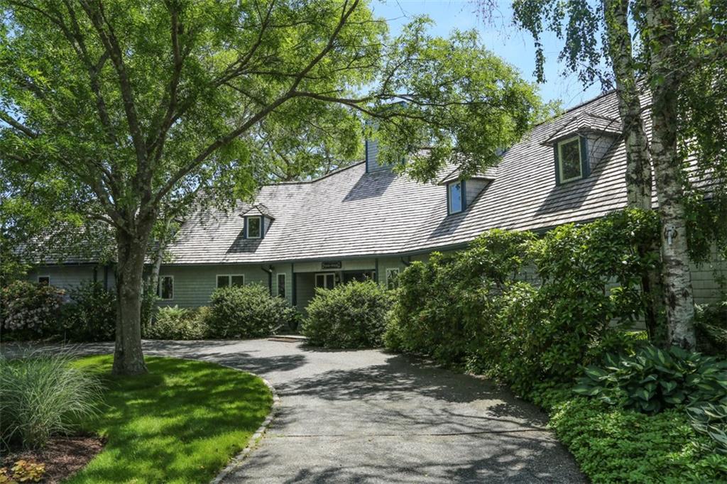 2238 Commodore Perry Highway, South Kingstown, RI 02879