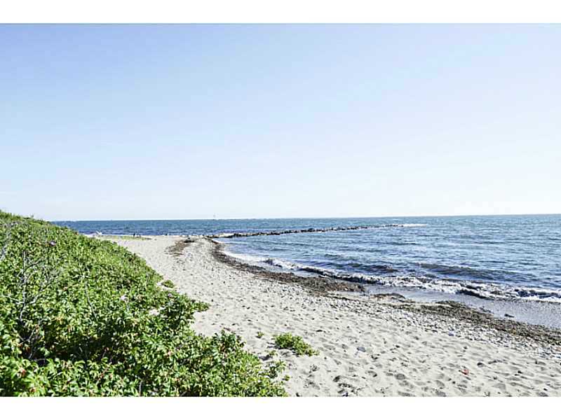 47 STANTON Avenue, Narragansett, RI 02882