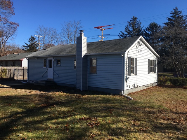 205 Brentwood AveWarwick, RI, 02886Kent County