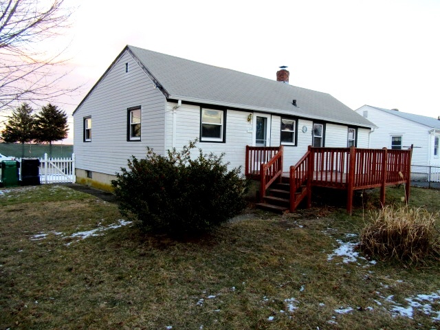 752 Strawberry Field RdWarwick, RI, 02886Kent County