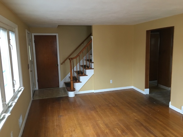 6 Adrian StWarwick, RI, 02886Kent County