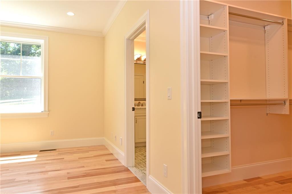 2 Spinnaker Lane, Warwick, RI 02886