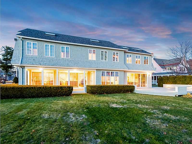 154 HEMLOCK Avenue, Warwick, RI 02886