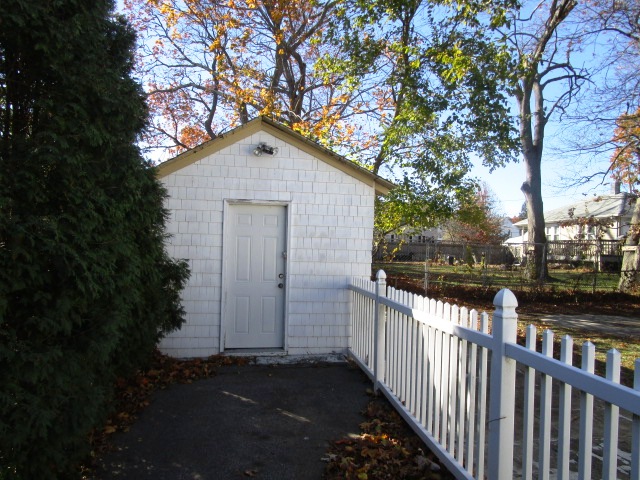 30 Delaware AveWarwick, RI, 02888Kent County