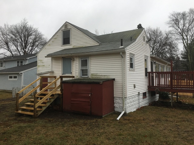 15 Birch StWarwick, RI, 02888Kent County