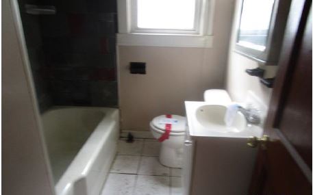 87 Roosevelt StWarwick, RI, 02888Kent County