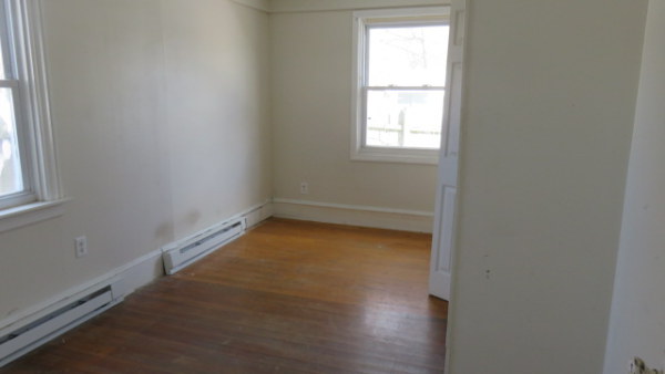 15-17 Transit StWarwick, RI, 02889Kent County