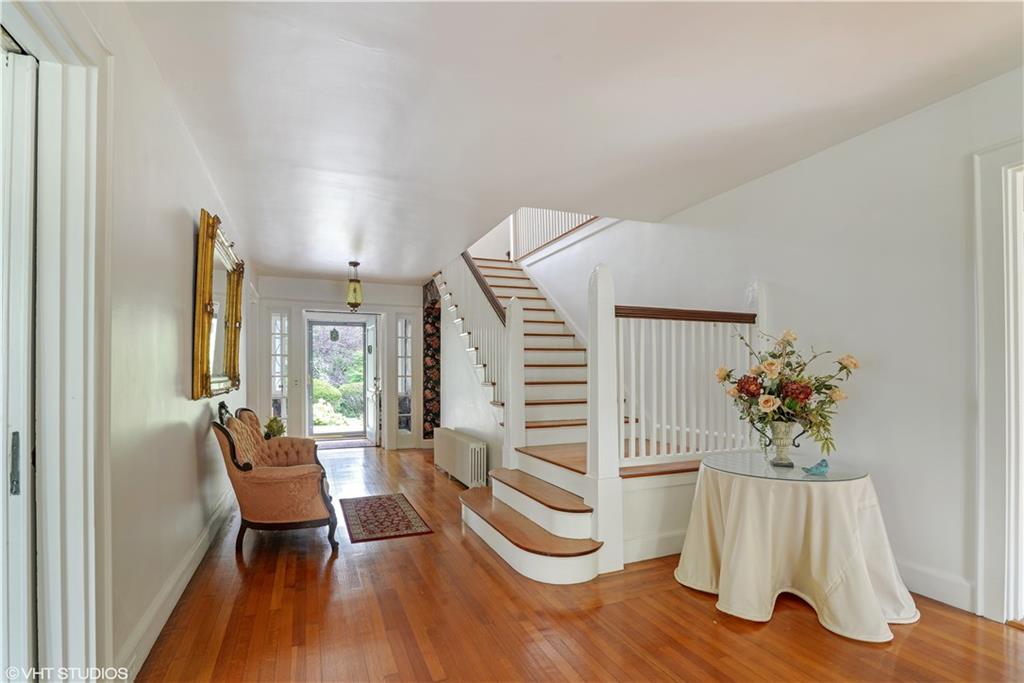23 SHORE Road, Westerly, RI 02891