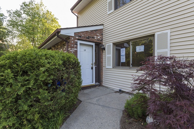 14 Governors Hl Unit 14West Warwick, RI, 02893Kent County