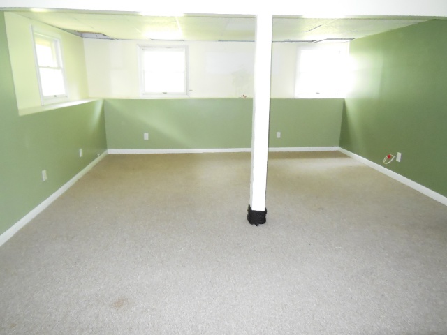 9 Shane DrWest Warwick, RI, 02893Kent County