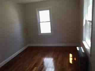 69 Crossland RoadWest Warwick, RI, 02893Kent County