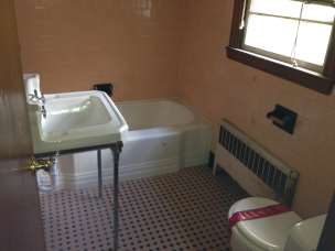 102 Pawtuxet TerracWest Warwick, RI, 02893Kent County