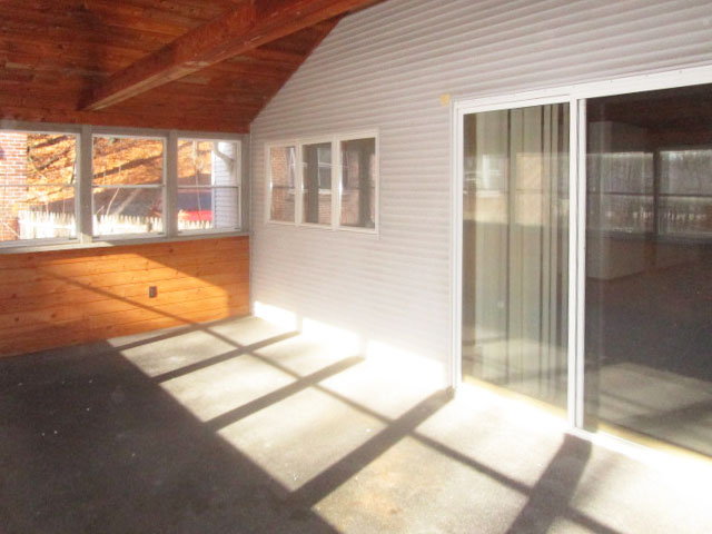 142 Mason StreetWoonsocket, RI, 02895Providence County