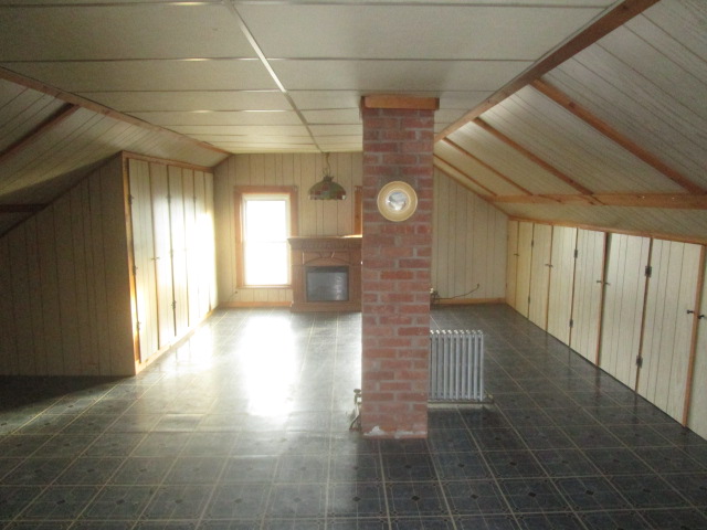 76 Thomas StWoonsocket, RI, 02895Providence County