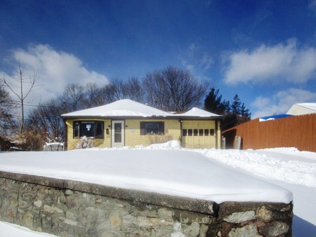 128 Jervis StWoonsocket, RI, 02895Providence County