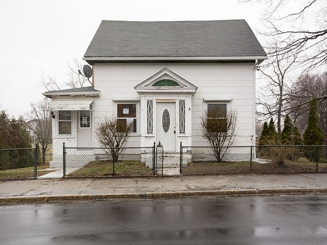 315 Knight StWoonsocket, RI, 02895Providence County