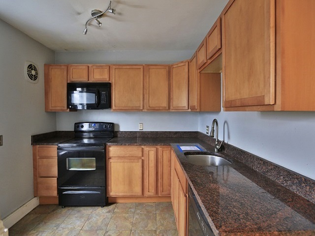 315 Knight StWoonsocket, RI, 02895Providence County