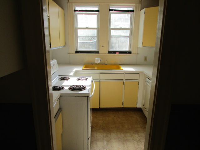 114 - 116 Dulude AvWoonsocket, RI, 02895Providence County