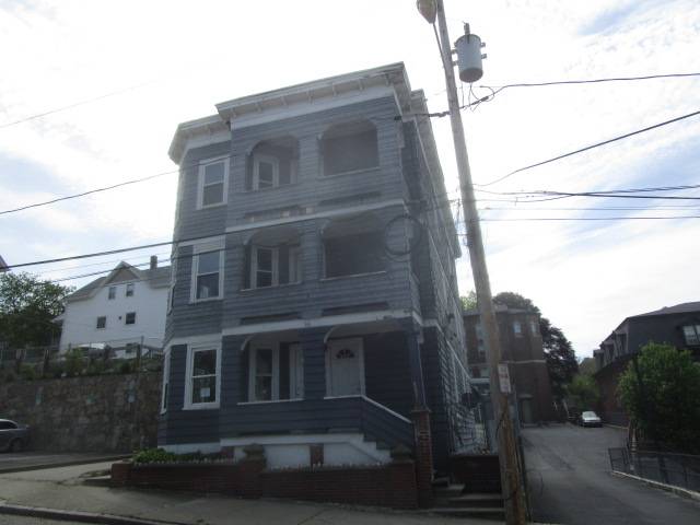 34-36 Gaulin Ave03Woonsocket, RI, 02895Providence County
