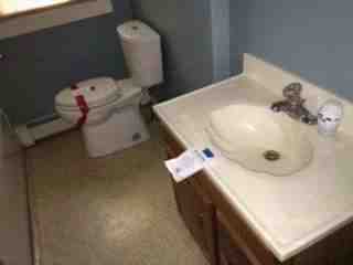 10 1 Glen AveNorth Smithfield, RI, 02896Providence County