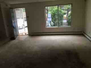 93 Woodside DriveNorth Providence, RI, 02904Providence County