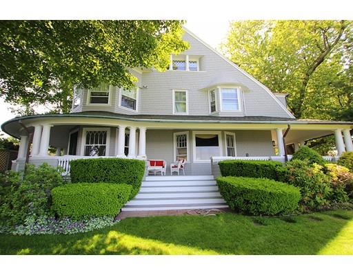 42 Bluff Avenue, Cranston, RI 02905