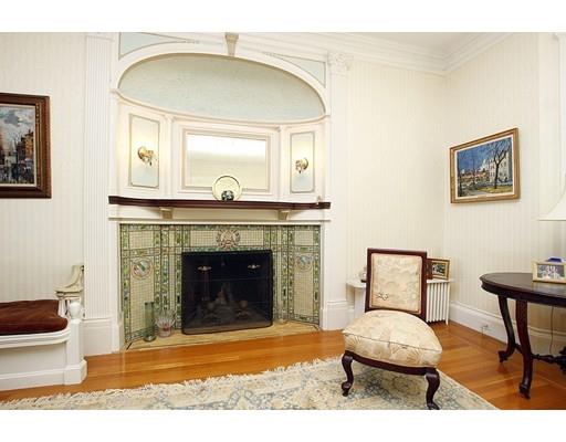 42 Bluff Avenue, Cranston, RI 02905