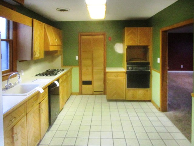 17 Berwick AvenueNorth Providence, RI, 02911Providence County