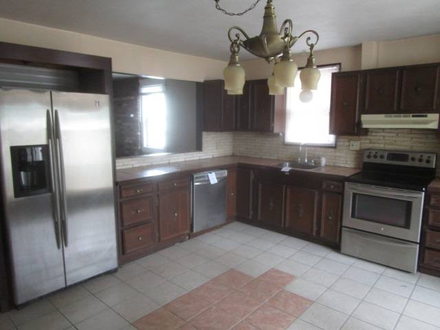 2139 Mineral Spring AveNorth Providence, RI, 02911Providence County