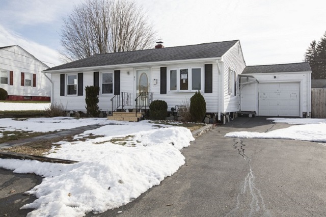 41 Blanche AveEast Providence, RI, 02914Providence County