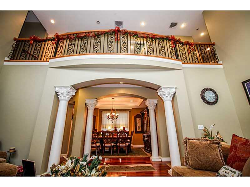 14 VICTORIA Drive, Smithfield, RI 02917