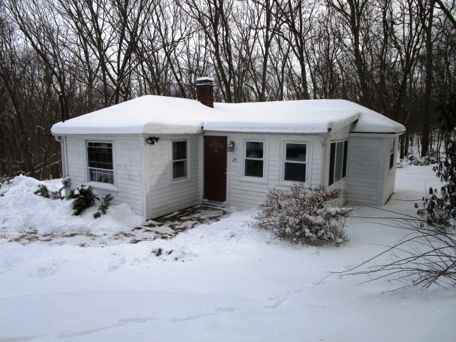 25 Rosemere AvenueJohnston, RI, 02919Providence County