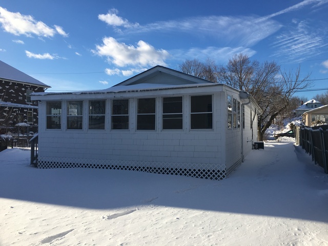 11 Vermont StJohnston, RI, 02919Providence County