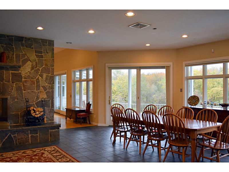 341 LATEN KNIGHT Road, Cranston, RI 02921