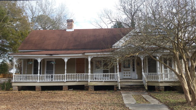 334 N Dennis Ave, Bishopville, SC 29010