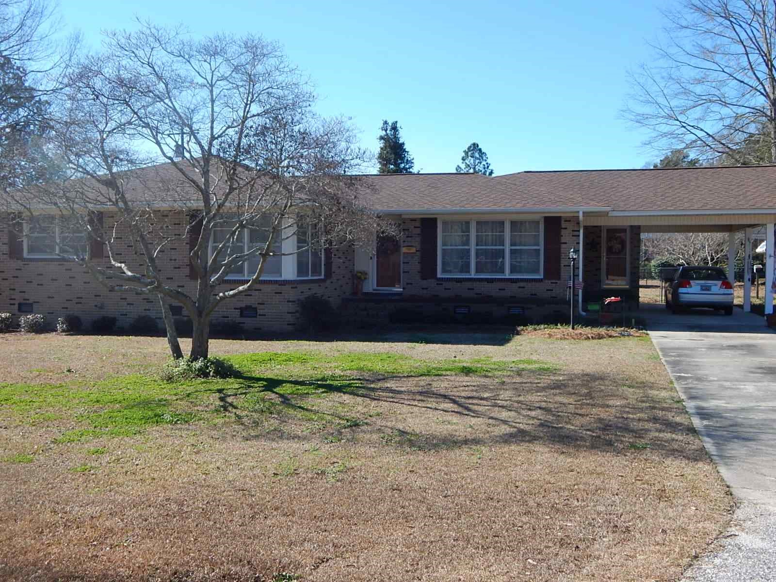 301 McDonald Pl S, Bishopville, SC 29010