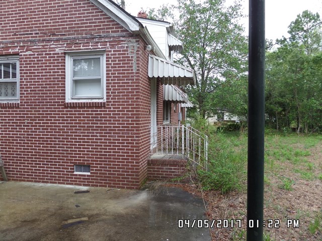 614 W Church, Bishopville, SC 29010