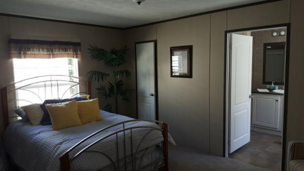 Westwood Mobile Home Park 7 Circle DriveCayce, SC 29033